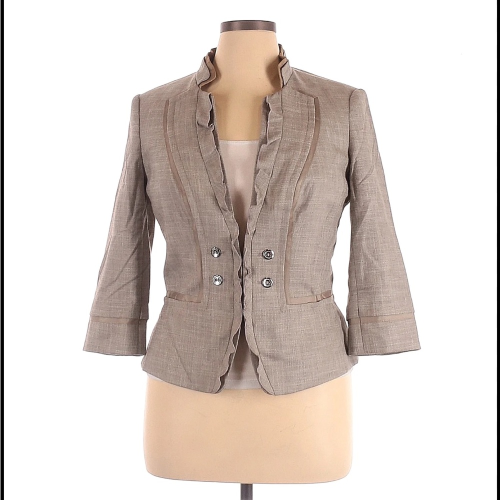 White House Black Market Tan Women's Blazer.